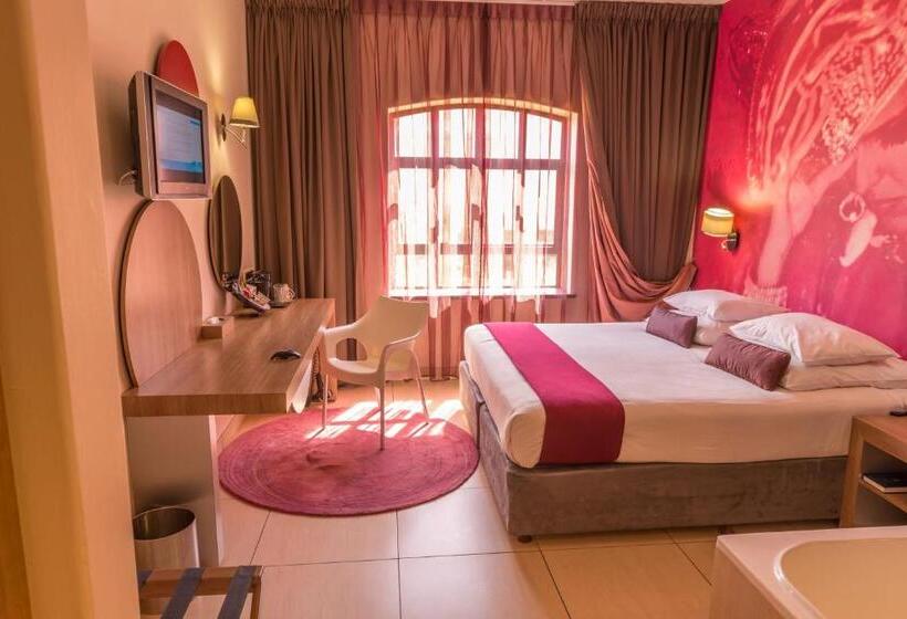 اتاق سوپریور با تخت بزرگ, Peermont Metcourt At Rio Klerksdorp