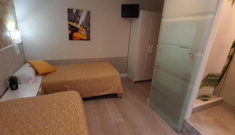 スタンダードルーム, Hostal Verdemar
