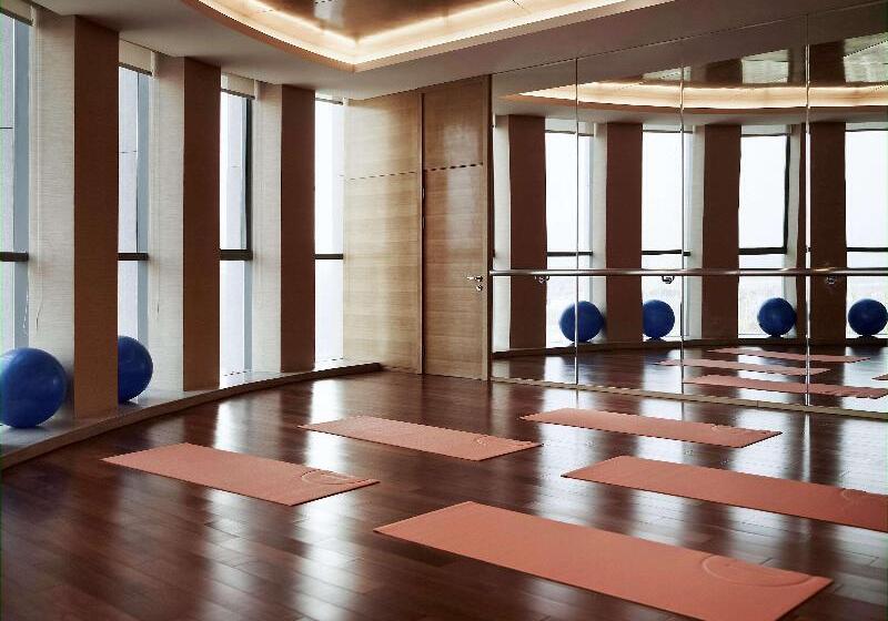 اتاق سوپریور با تخت بزرگ, Pullman Wuxi New Lake