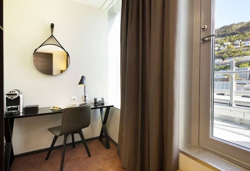 Chambre Supérieure, Scandic ørnen