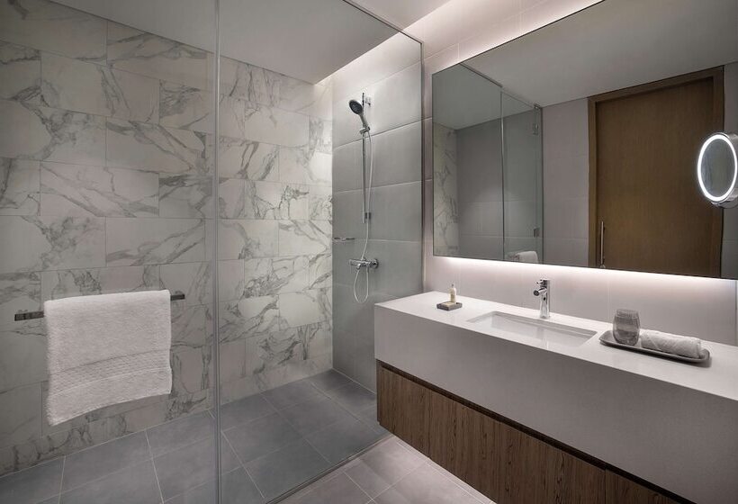 Апартаменты 3 Спальни, Doubletree By Hilton Abu Dhabi Yas Island Residences