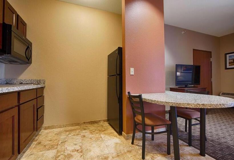 キングサイズベッドのスタンダードルーム, Best Western North Edge Inn