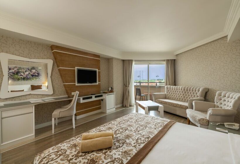 Семейный Номер Боковой Вид на Море, Crystal Sunset Luxury Resort & Spa - Ultimate All Inclusive