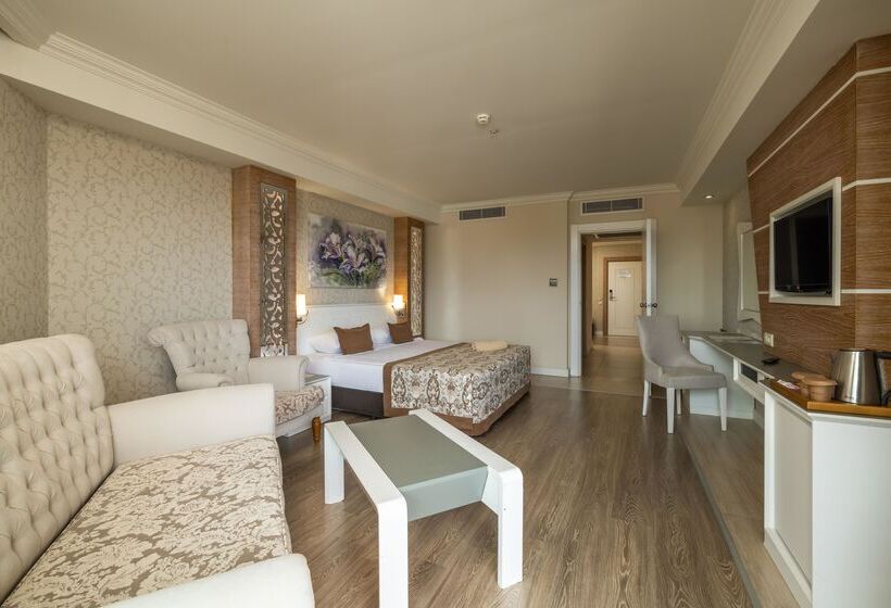 Семейный Номер, Crystal Sunset Luxury Resort & Spa - Ultimate All Inclusive