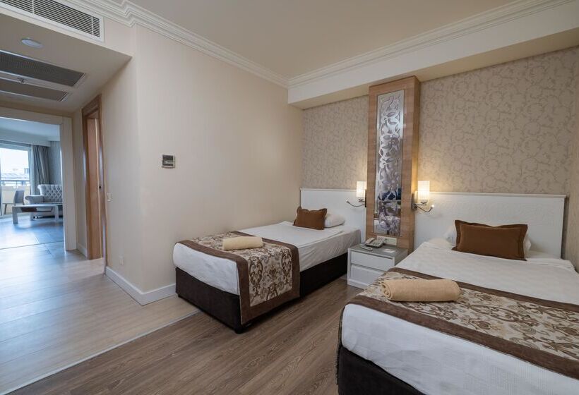 Семейный Номер, Crystal Sunset Luxury Resort & Spa - Ultimate All Inclusive