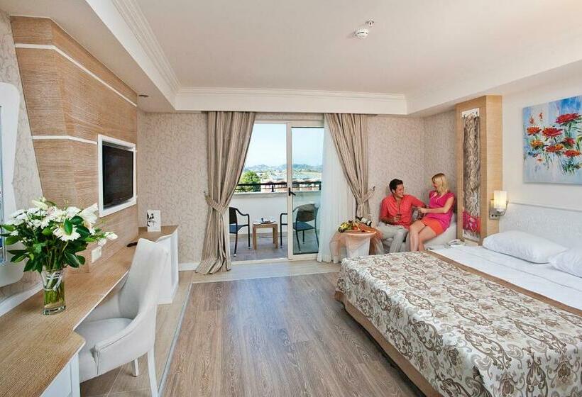 Номер Стандарт, Crystal Sunset Luxury Resort & Spa - Ultimate All Inclusive