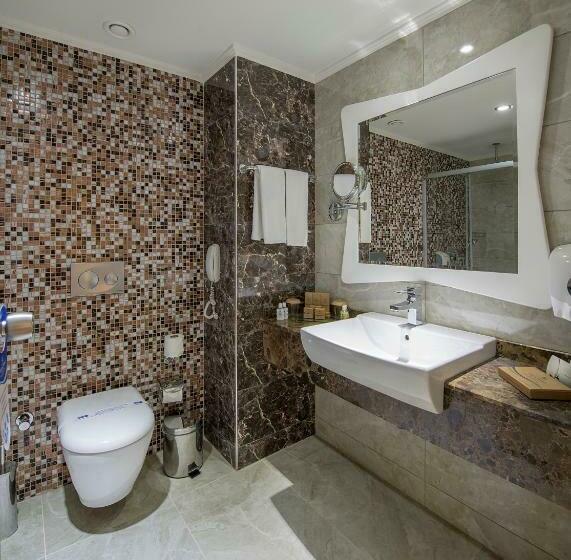 Четырехместный Номер Deluxe, Crystal Sunset Luxury Resort & Spa - Ultimate All Inclusive