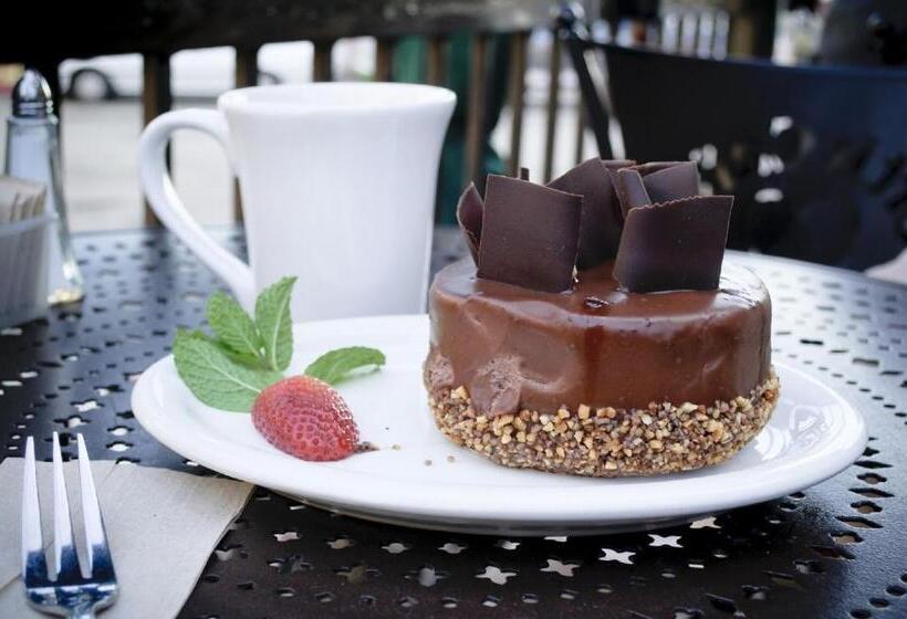 سوئیت کلاسیک, Karbala Rayhaan Hotel & Suites