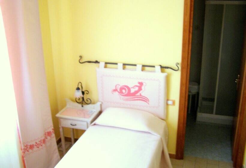Quarto Estandar Individual, Le Nereidi Hotel & Residence Con Piscina Tennis Fitness Parcheggio Coperto Sala Conferenze