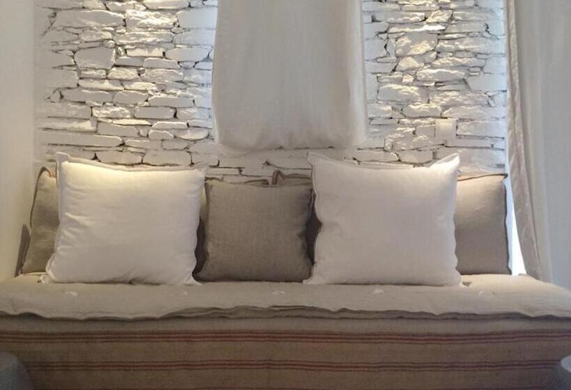 Triple Room Sea View, Levantes Ios Boutique