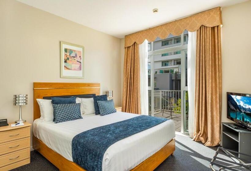 Апартаменты 2 Спальни, Ramada By Wyndham Hamilton City Center