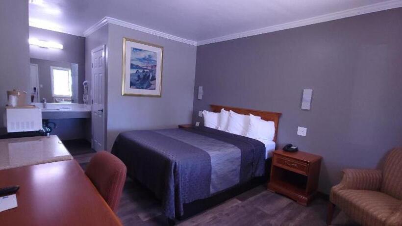 스탠다드 룸, Rodeway Inn Chico University Area
