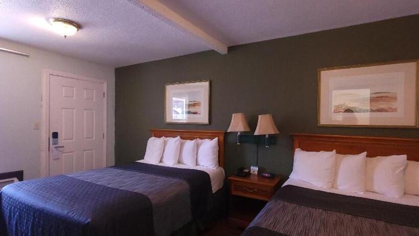 스탠다드 룸 더블 침대 2개, Rodeway Inn Chico University Area