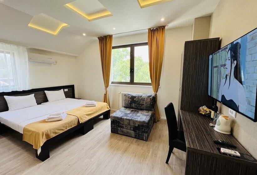 اتاق راحتی, Side One Design Hotel Garni