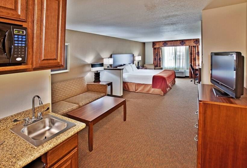 Люкс, Holiday Inn Express Hotel & Suites   Dubuque West, An Ihg