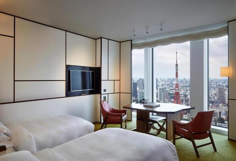Номер Стандартный с Видом, Andaz Tokyo   A Concept By Hyatt