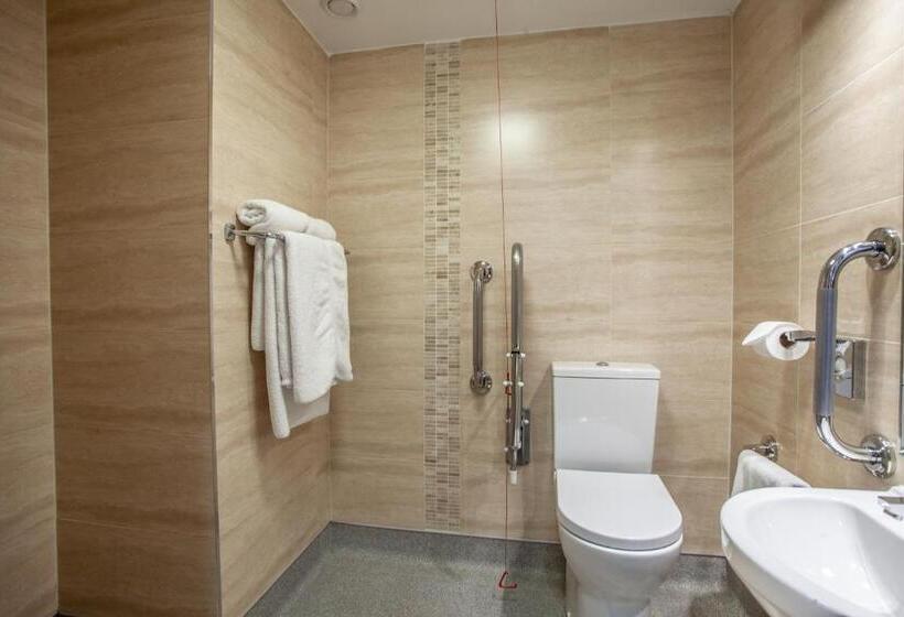 Номер Стандарт, Blackpool Football Club Stadium Hotel, A Member Of Radisson Individuals