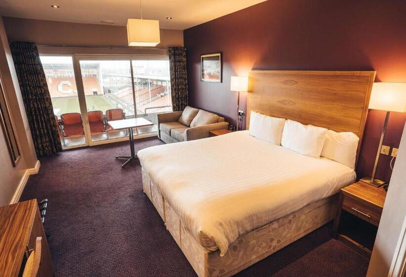 اتاق سوپریور با چشم‌انداز, Blackpool Football Club Stadium Hotel, A Member Of Radisson Individuals