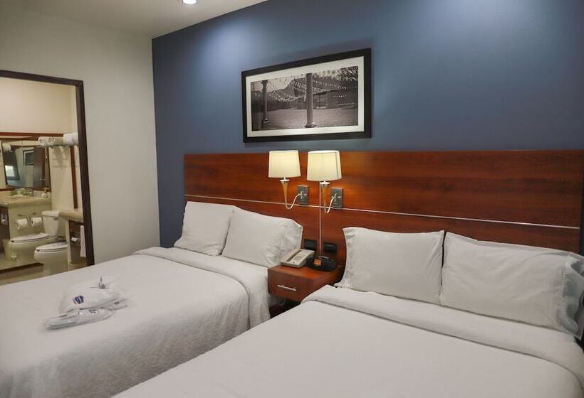 ２ダブルベッドのスタンダードルーム, Hampton Inn By Hilton San Juan Del Rio