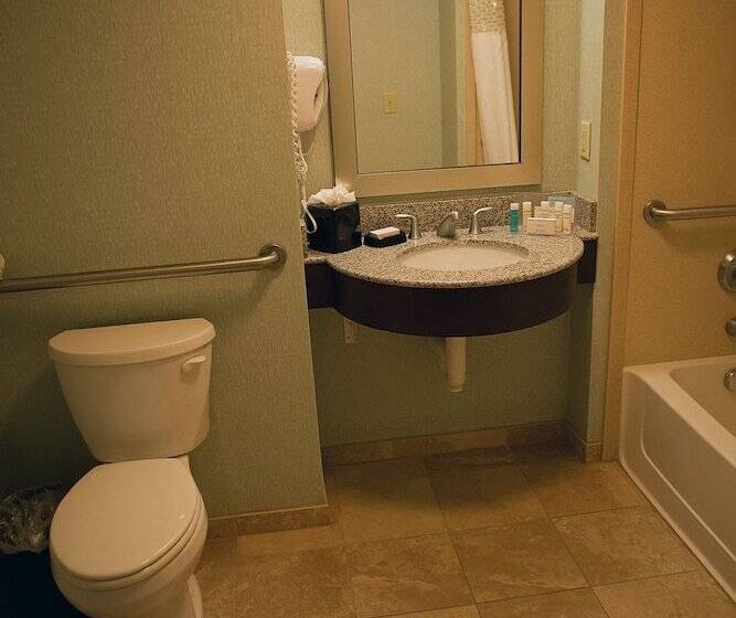 Номер Стандарт, Hampton Inn Colby