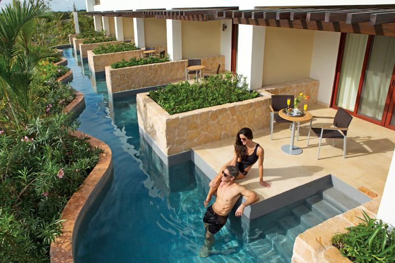 جناح جونيور كلوب بإطلالة على البحر, Secrets Playa Mujeres Golf & Spa Resort   All Inclusive Adults Only