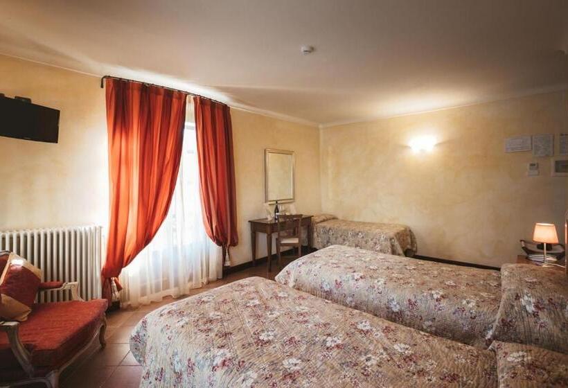 اتاق استاندارد سه نفره, Agriturismo Tenuta La Romana