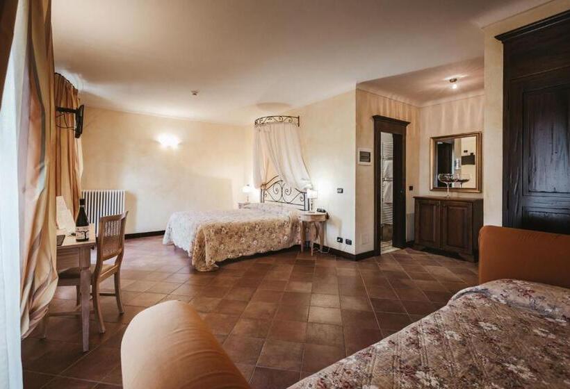 سوییت جونیور با بالکن, Agriturismo Tenuta La Romana