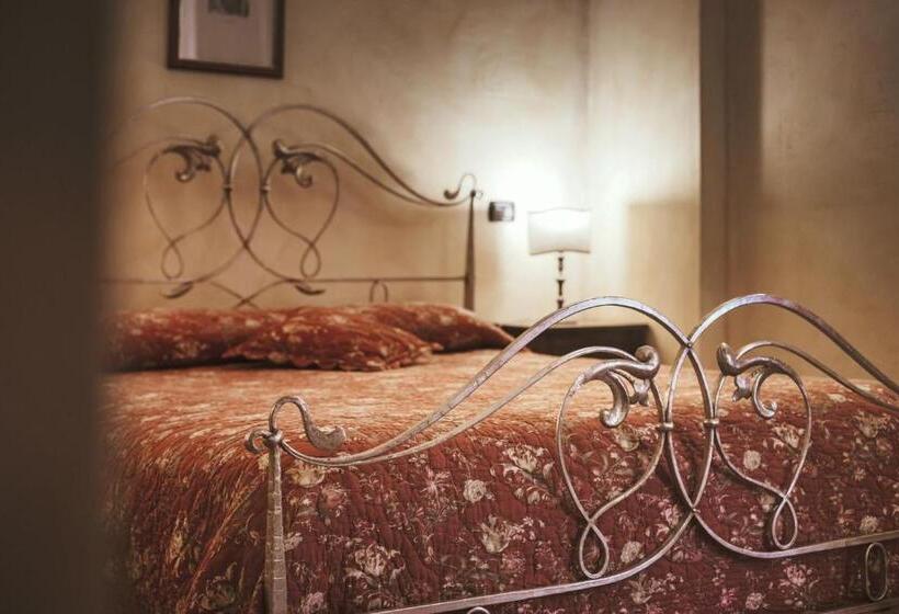 سوییت جونیور لوکس, Agriturismo Tenuta La Romana