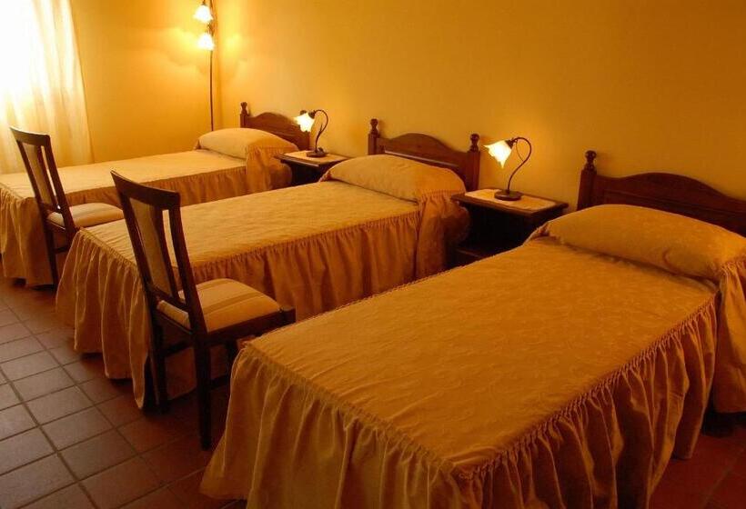 标准三人间, Ai Tre Parchi Bed And Bike