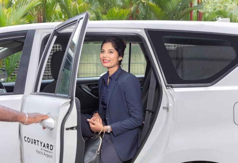 Номер Executive, Courtyard By Marriott Kochi Airport