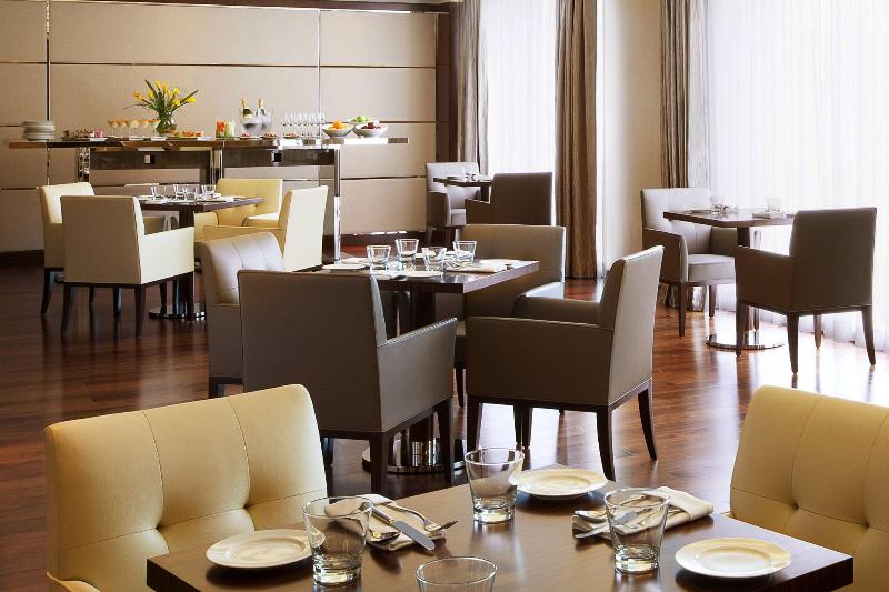 Номер Executive, Courtyard By Marriott Kochi Airport