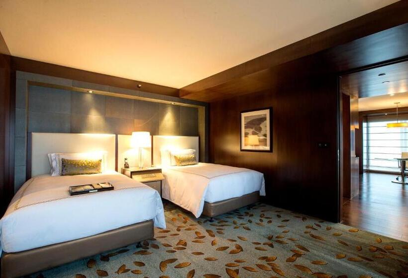 سوییت, Fairmont  Nanjing
