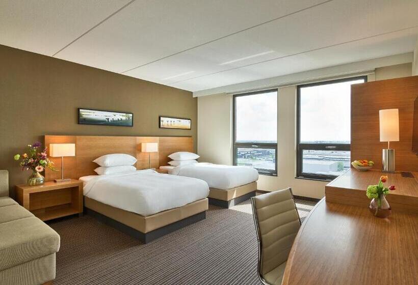 Номер Стандарт Верхний Этаж, Hyatt Place Amsterdam Airport