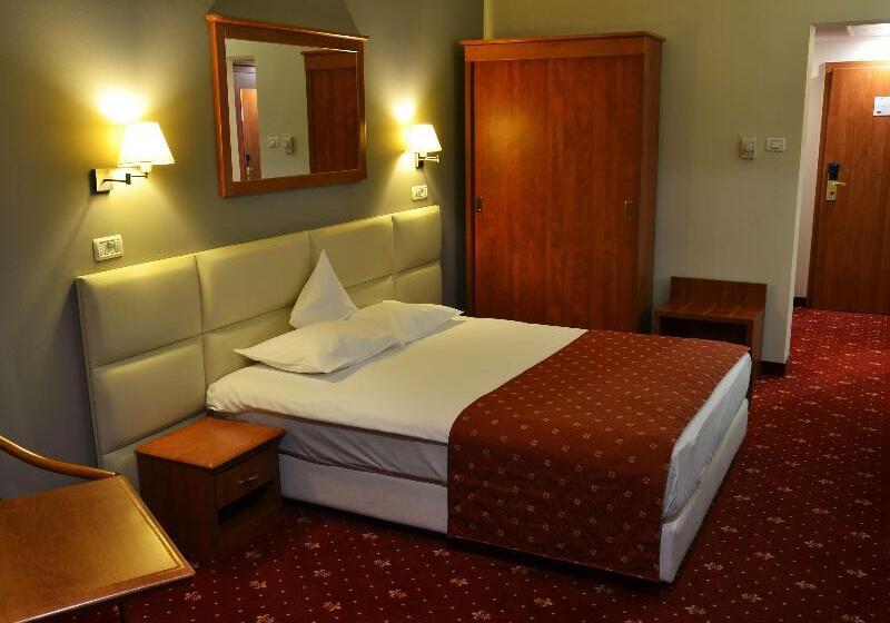带大床的标准间, Best Western Plus Lido