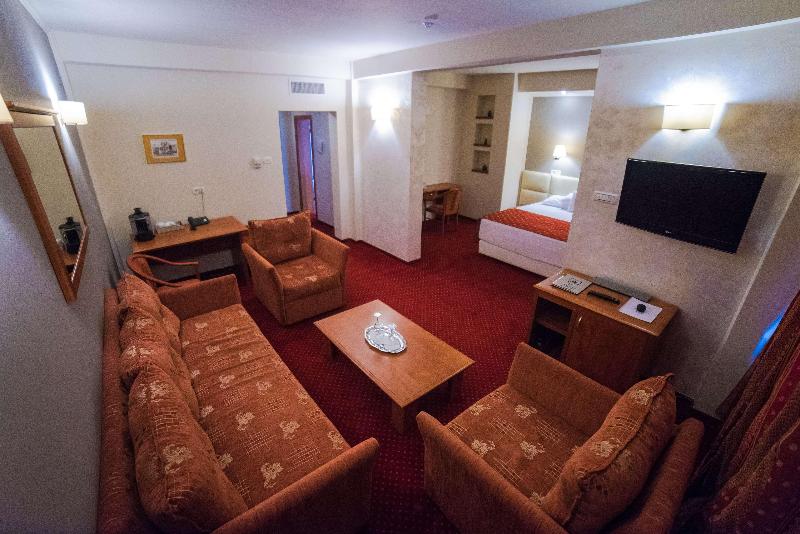 带大床的套房, Best Western Plus Lido