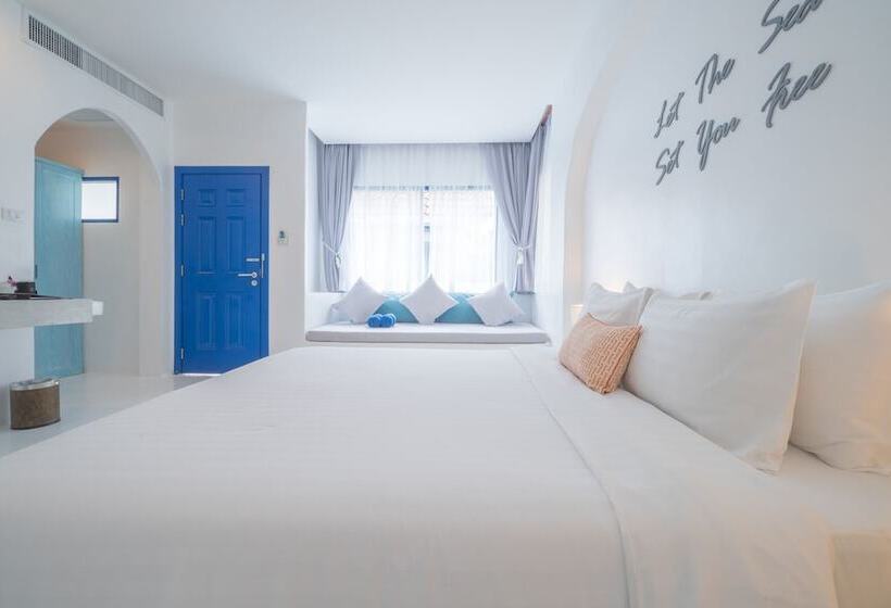 Bungalow Deluxe, Ocean Breeze Resort Khaolak