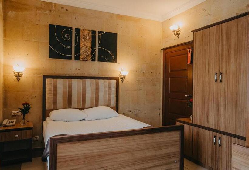 Номер Стандарт Индивидуальный, Royal Stone Houses  Goreme