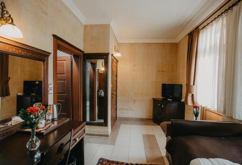 Номер Стандарт Индивидуальный с Балконом, Royal Stone Houses  Goreme