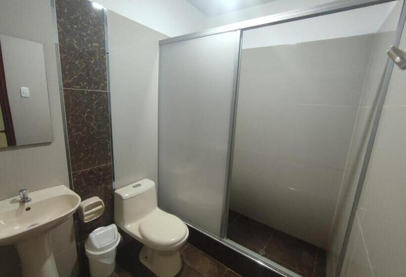 اتاق لوکس, Hostal Kan Kun Ii