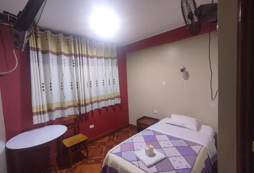 اتاق استاندارد یک نفره, Hostal Kan Kun Ii