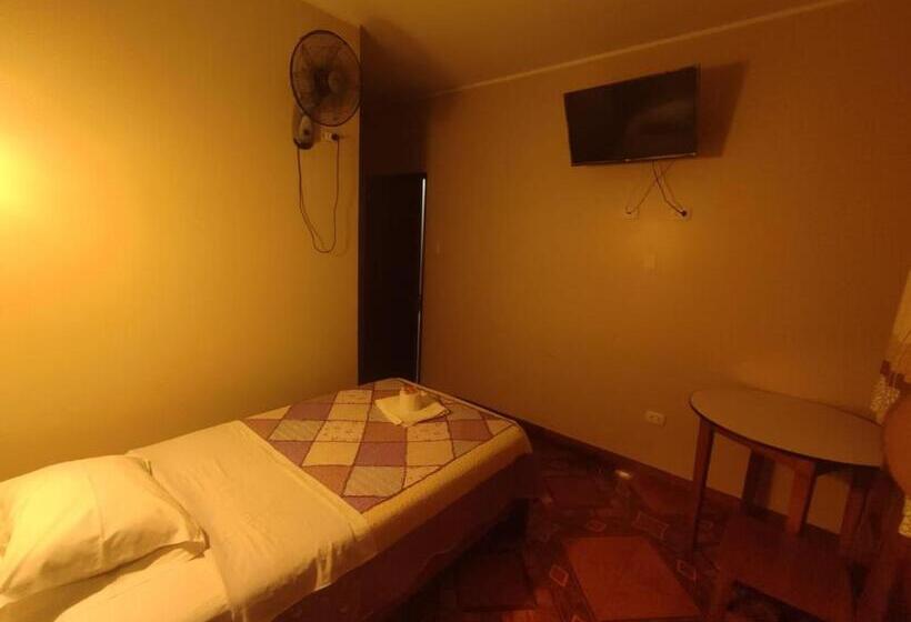 اتاق استاندارد یک نفره, Hostal Kan Kun Ii