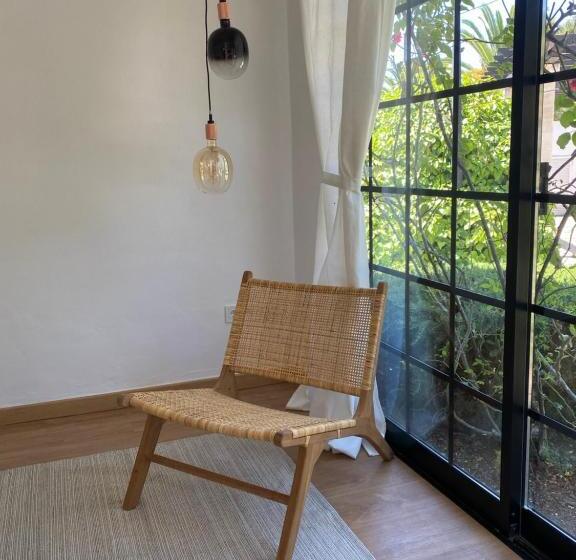 スタンダードルーム, Adamah Vayu  Casa Serenida