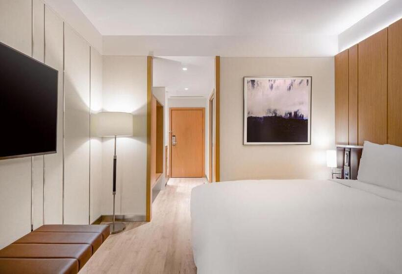 스탠다드 룸 킹사이즈 침대, Ac Hotel By Marriott Saint Julien En Genevois