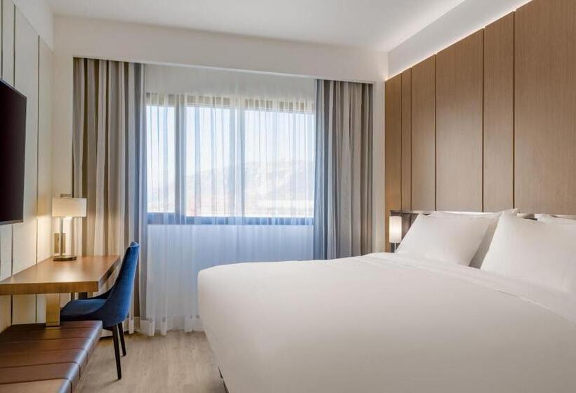 Стандартный Номер Кровать Кинг, Ac Hotel By Marriott Saint Julien En Genevois