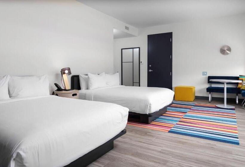 身障者適用スタンダードルーム, Aloft Savannah Airport