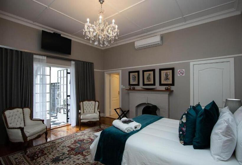 اتاق لوکس, Milner House Kimberley