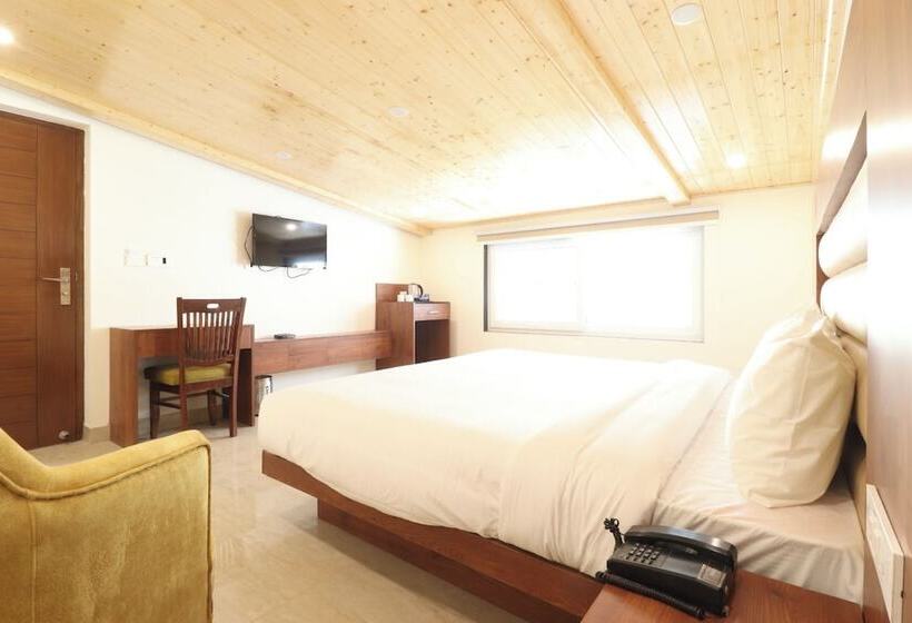 Номер Superior, Mussoorie Heights