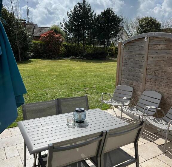 سوئیت 2 خوابه, La Villa Saint Val