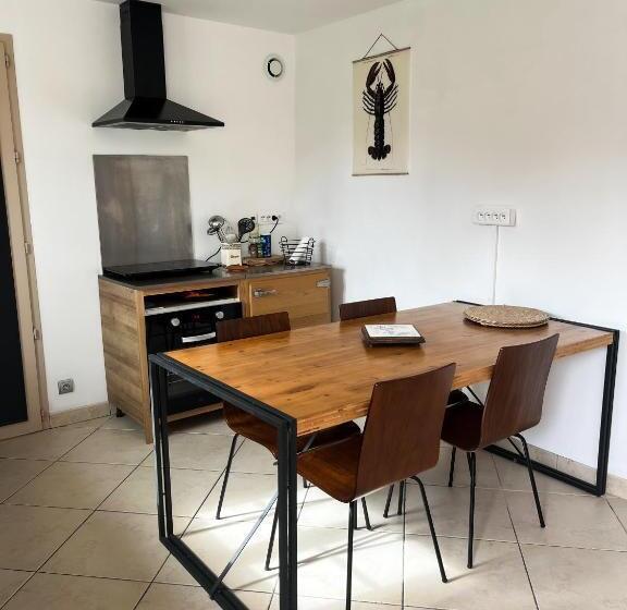سوئیت 2 خوابه, La Villa Saint Val
