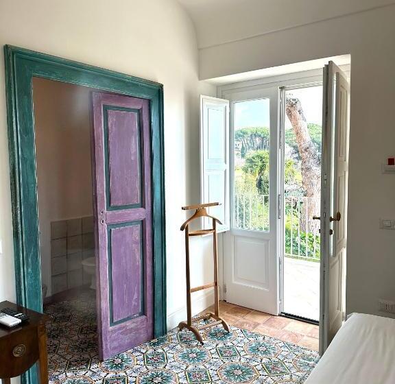 سوئیت جونیور خانوادگی, Villa De Cillis Carafa
